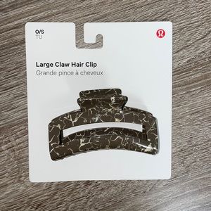 Lululemon claw clip